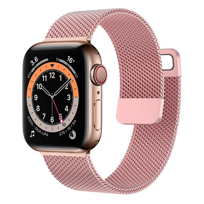 Razor™ – Magnetic Apple Watch Band